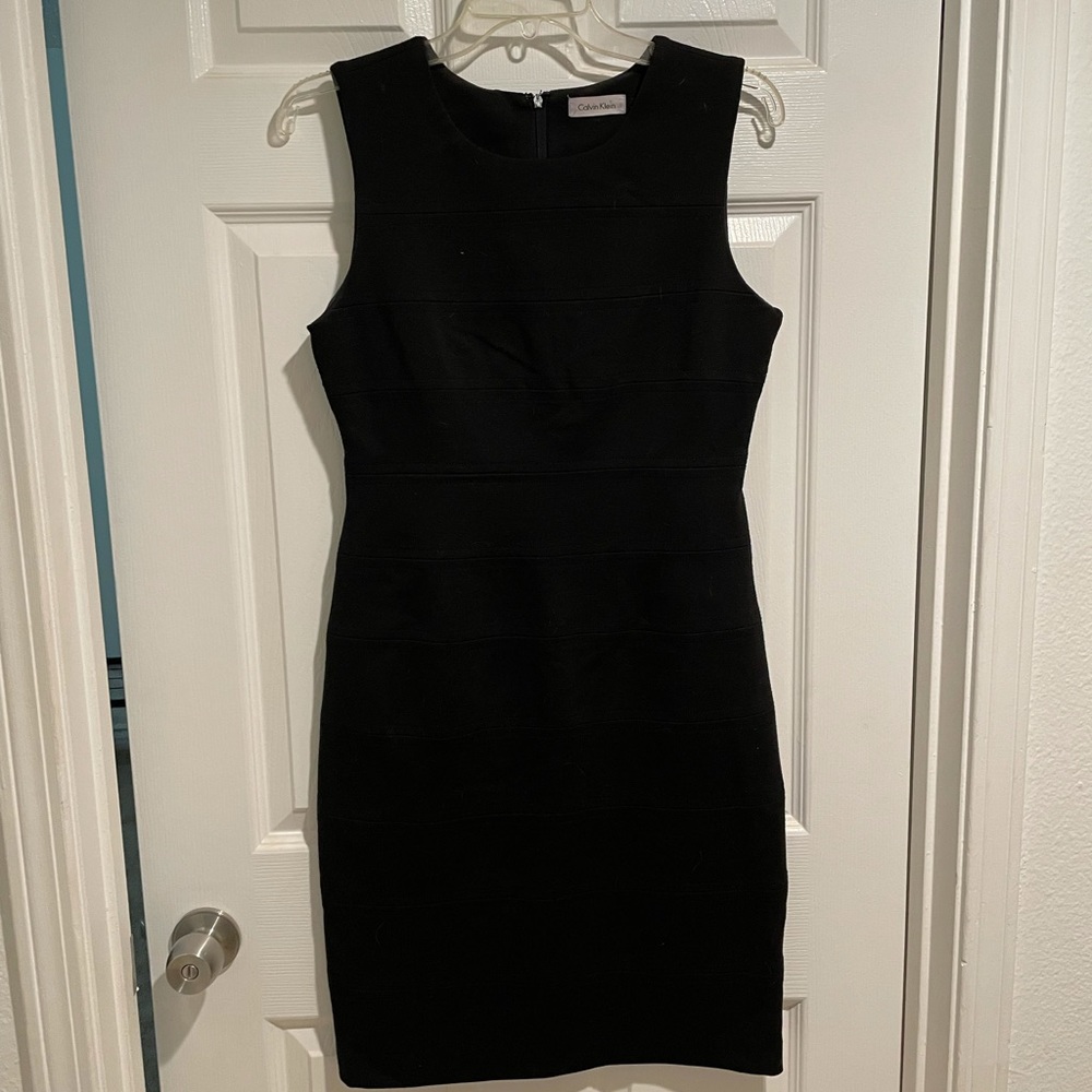 Women’s Calvin Klein black sleeveless dress size 6